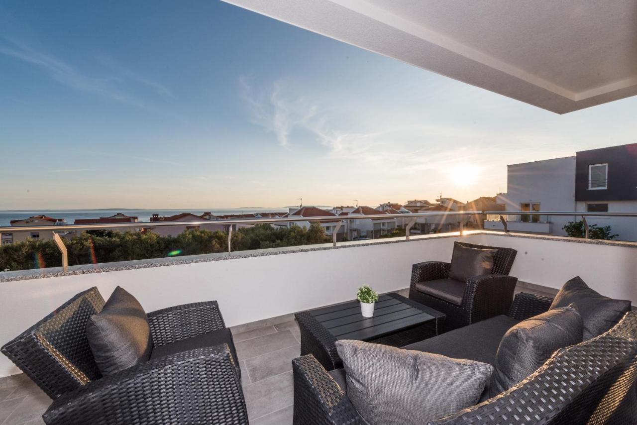 Villa Magnifica Apartments With Pool Novalja Exterior foto